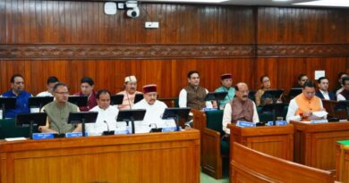 महिला सशक्तिकरण को राजनीति से दूर रखकर काम करने की जरूरत — सीएम धामी