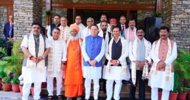 मुख्यमंत्री धामी ने ओबीसी वेलफेयर समिति के सदस्यों से की चर्चा