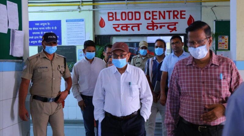 चारधाम यात्रा और मानसून को लेकर बेस अस्पताल की व्यवस्थाओं की समीक्षा