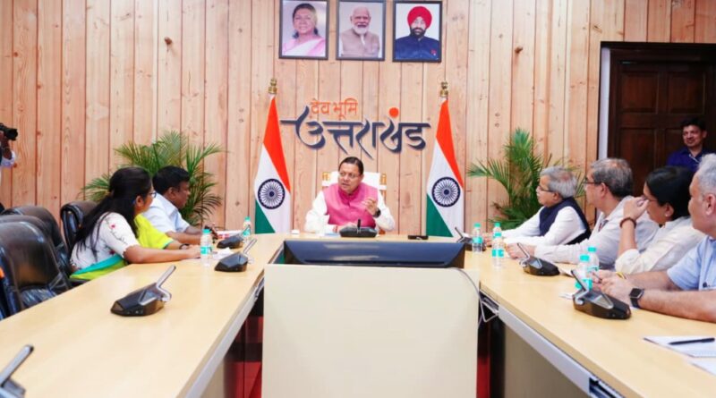 मुख्यमंत्री धामी से रेलवे बोर्ड अध्यक्ष सतीश कुमार की शिष्टाचार भेंट, रेल परियोजनाओं पर हुई चर्चा