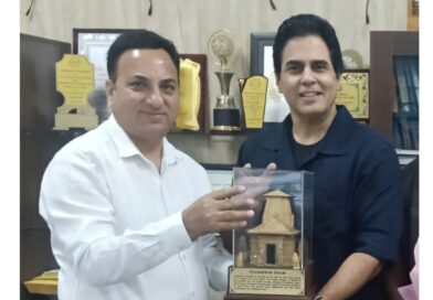 अभिनेता अमन वर्मा ने फिल्म विकास परिषद के नोडल अधिकारी से की मुलाकात