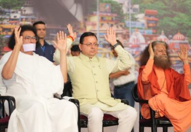 श्रीराम कथा के समापन समारोह में शामिल हुए मुख्यमंत्री धामी