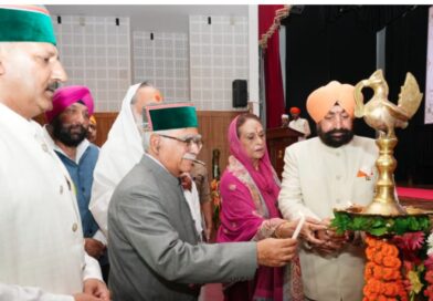 गुरुवाणी और देववाणी संस्कृत का अद्भुत समागम हैं: राज्यपाल