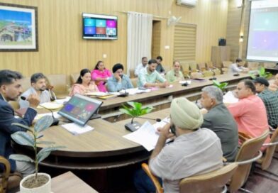 मतदाता सूची पुनरीक्षण को लेकर डीएम ने राजनीतिक दलों संग की महत्वपूर्ण बैठक