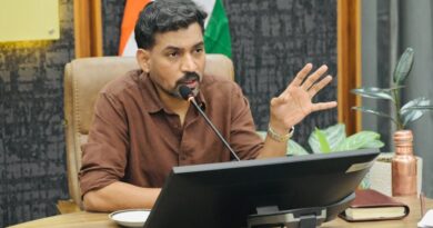 नदियों में कूड़ा फेंकने वालों पर होगी FIR, डीएम ने अवैध डंपिंग साइट चिह्नित करने के दिए निर्देश