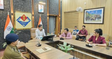 देहरादून में जाम से मुक्ति के लिए बनेगा मास्टर प्लान, यातायात व्यवस्था सुधारने पर डीएम का जोर